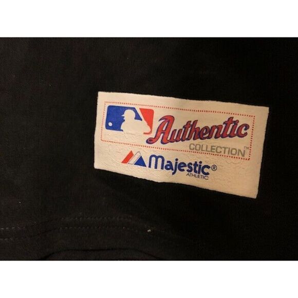 PITTSBURGH PIRATES BASEBALL SIZE MEDIUM MLB AUTHENTIC COLLECTION T-SHIRT - Picture 4 of 5